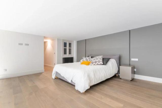 Apartment Marais - Temple Paris